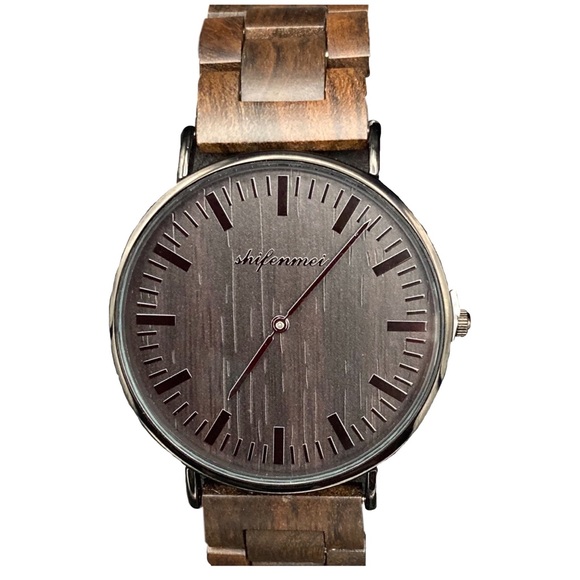 Handcrafted wooden watch - Picture 1 of 3